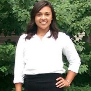 Meet your Posher, Desiree